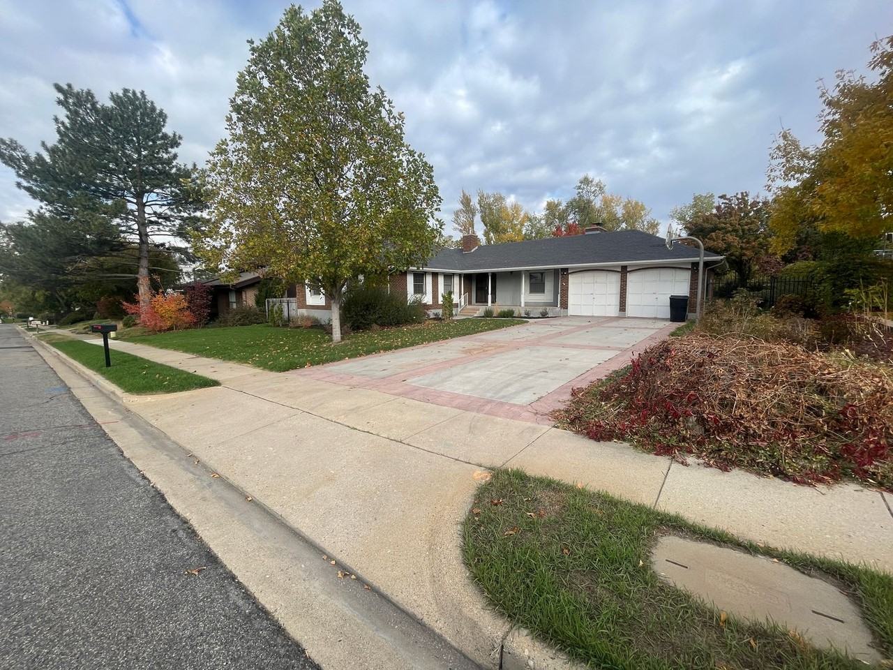 116 W 1500 N - Photo 2 of 50