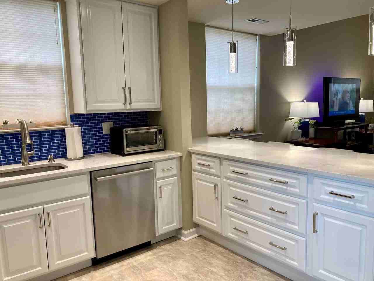 306 Ohio Avenue - Photo 3 of 13