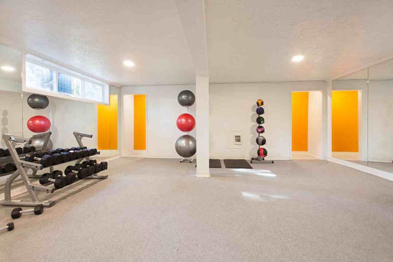 2222 Apartments - Photo 6 of 50