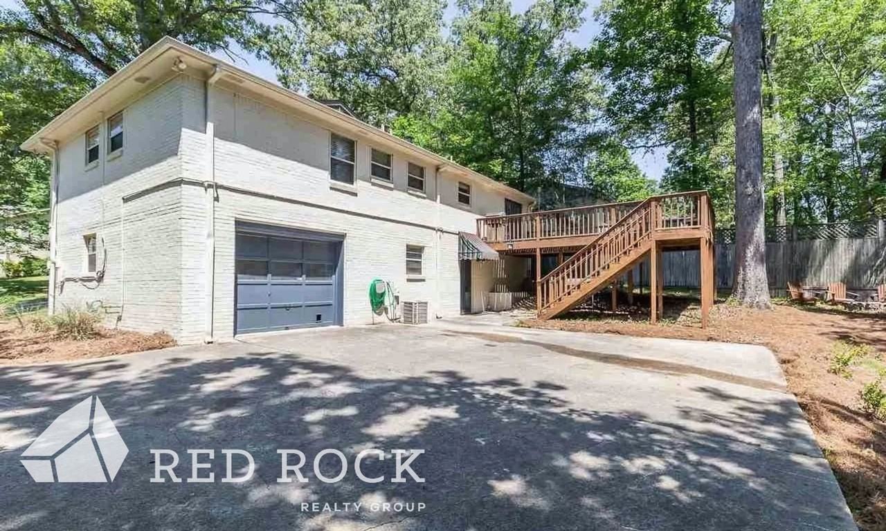 609 Bienville Ln - Photo 3 of 25