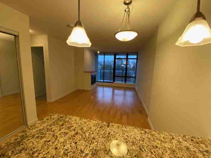 610 Victoria St #1008 - Photo 2 of 15