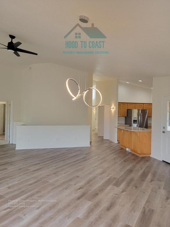 830 Howard Dr - Photo 3 of 30