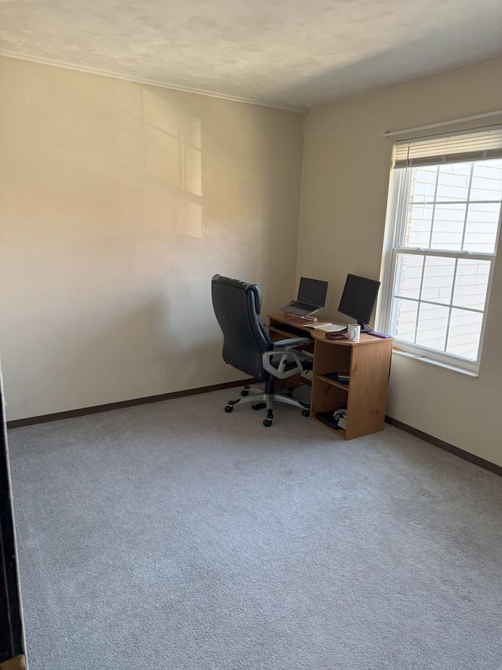 258 Gerald St #1 - Photo 3 of 24