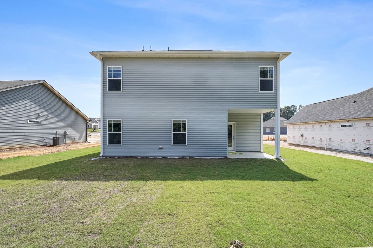 131 Altair Ln - Photo 3 of 31