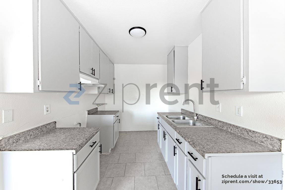 11442 Brockman Ave #B - Photo 2 of 13