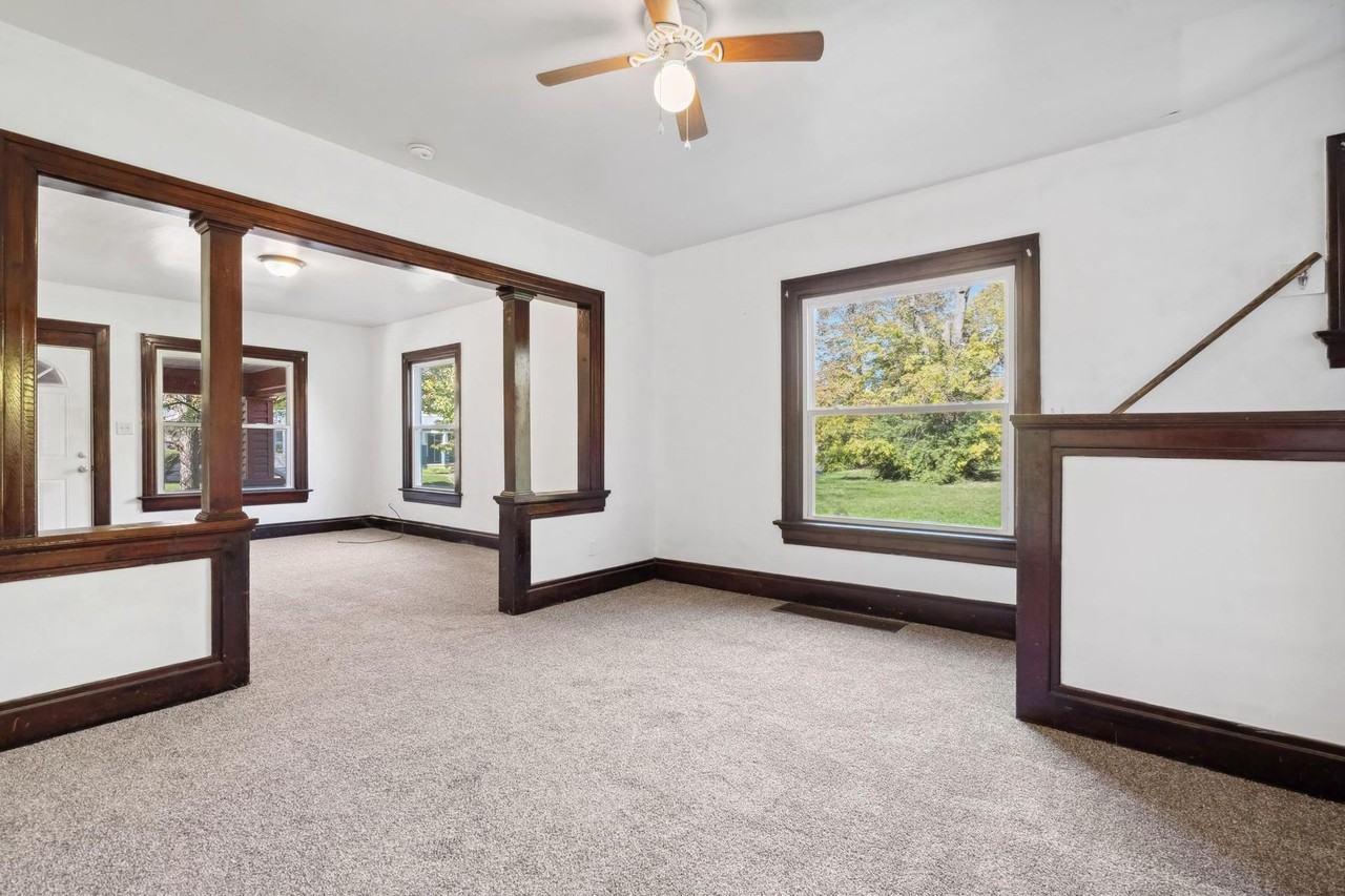 112 Rockwood Ave #114 - Photo 4 of 42