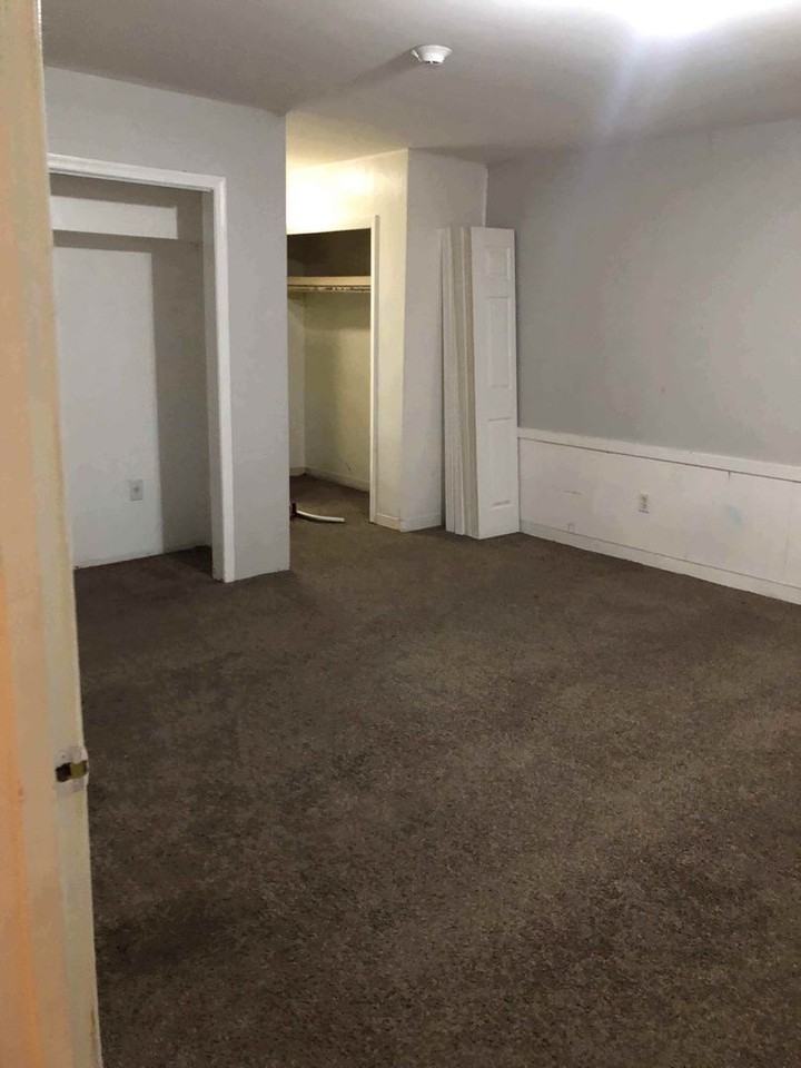 1217 Moss St - Photo 7 of 20