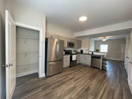 featured image of 2005 Willow Dr
