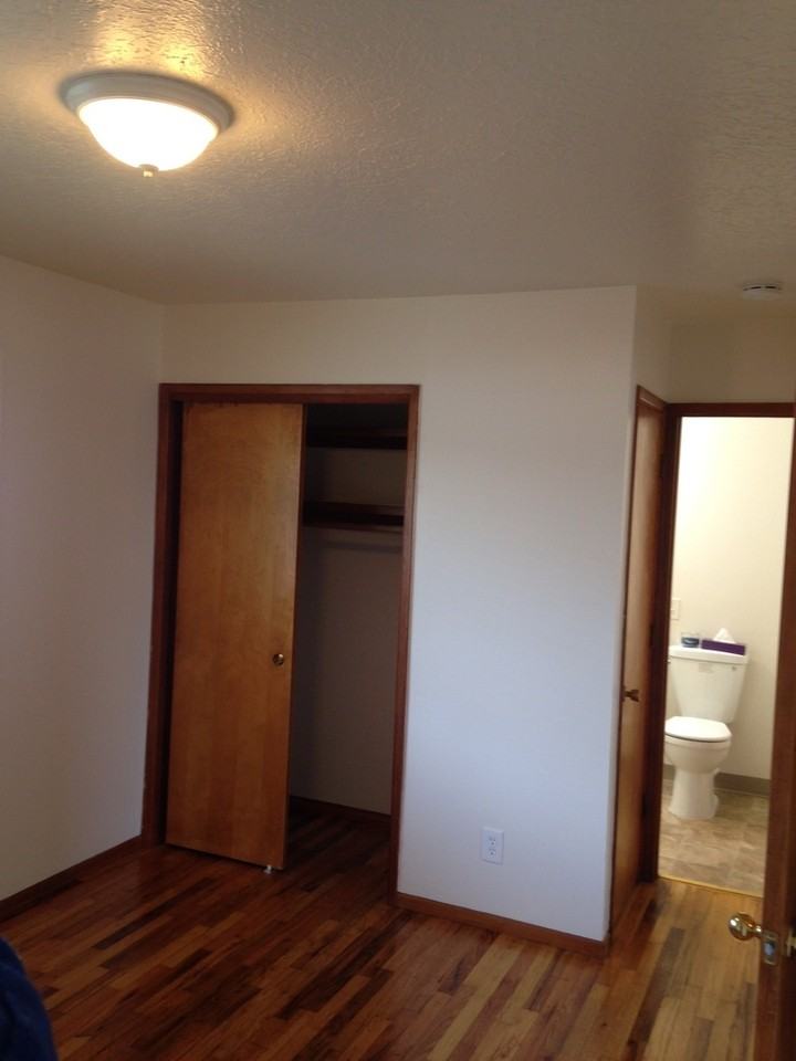 Meadowlark Apartments - Photo 7 of 28