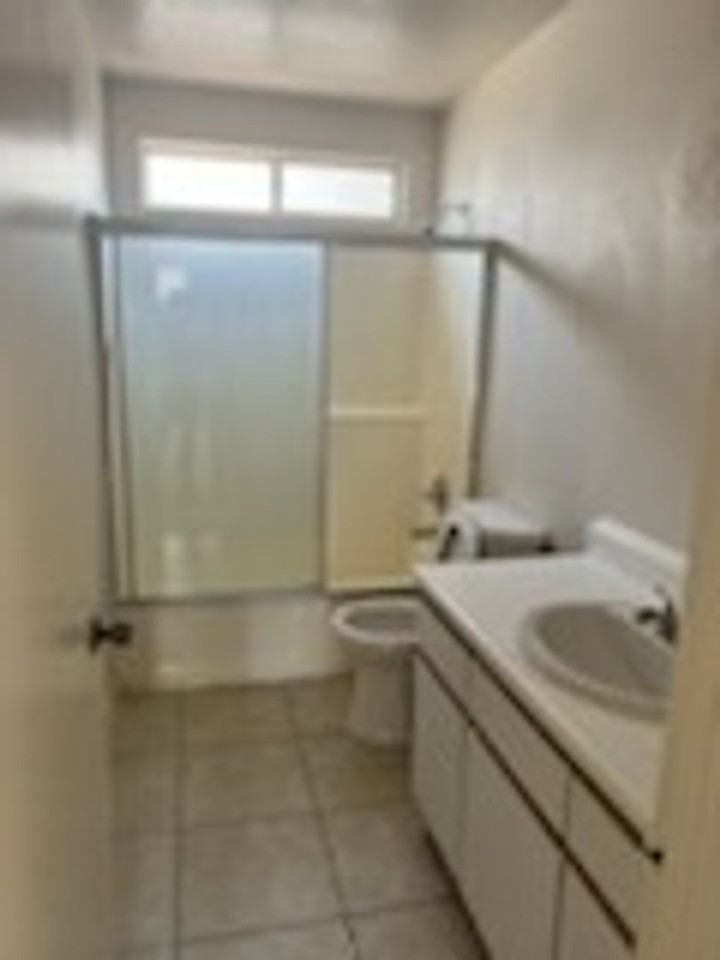 2016 Ocean View Dr - Photo 3 of 9