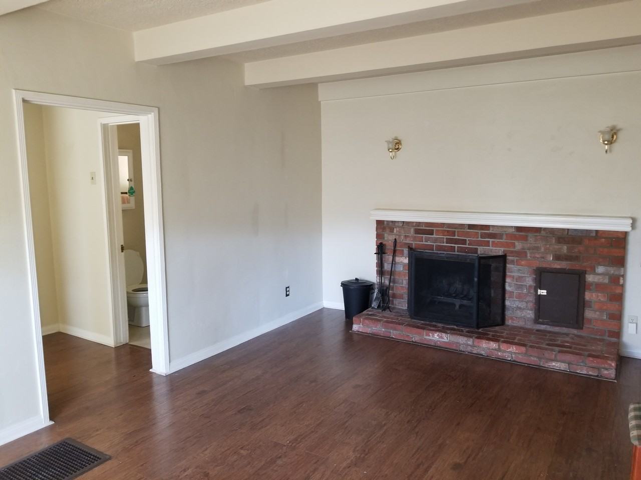 501 Sunset Ln - Photo 3 of 8