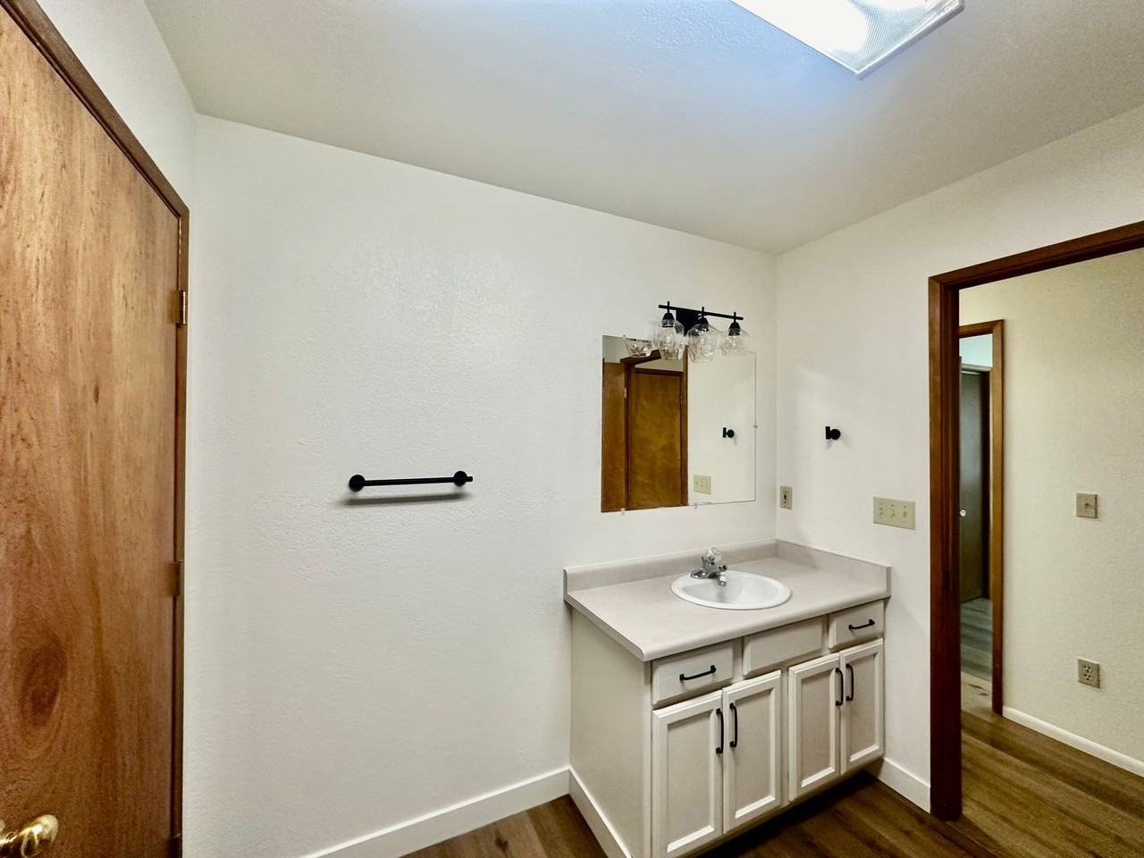 5425 Glenridge Way - Photo 2 of 18