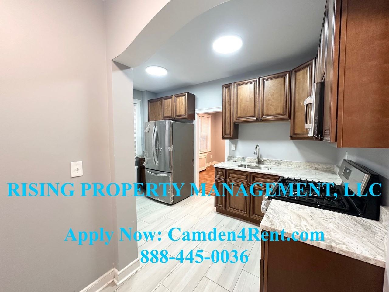 1237 Magnolia Ave - Photo 5 of 22