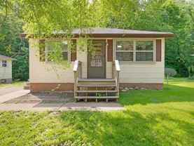 908 Olive St - Photo 1 of 1