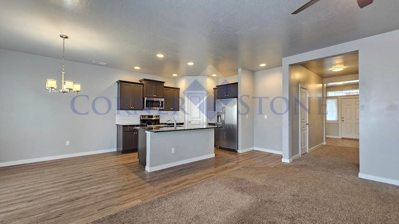 4676 W Silver River St - Photo 4 of 20