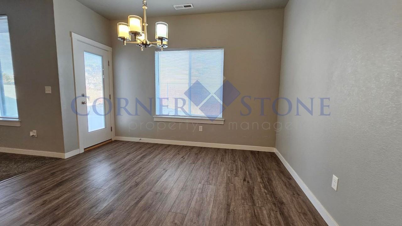 4676 W Silver River St - Photo 6 of 20