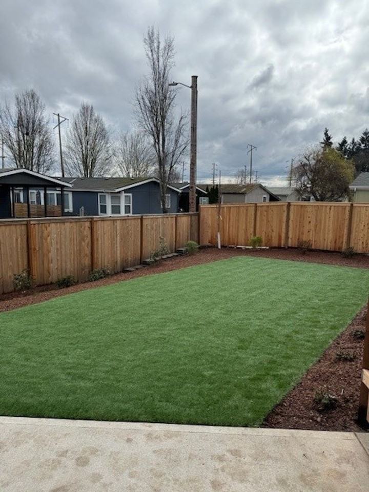 430 - Photo 3 of 20