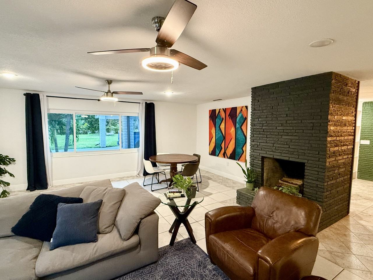 5870 N Courtenay Pkwy #1 - Photo 5 of 18