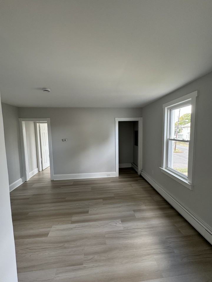 45 W 3rd St #2 - Photo 7 of 17