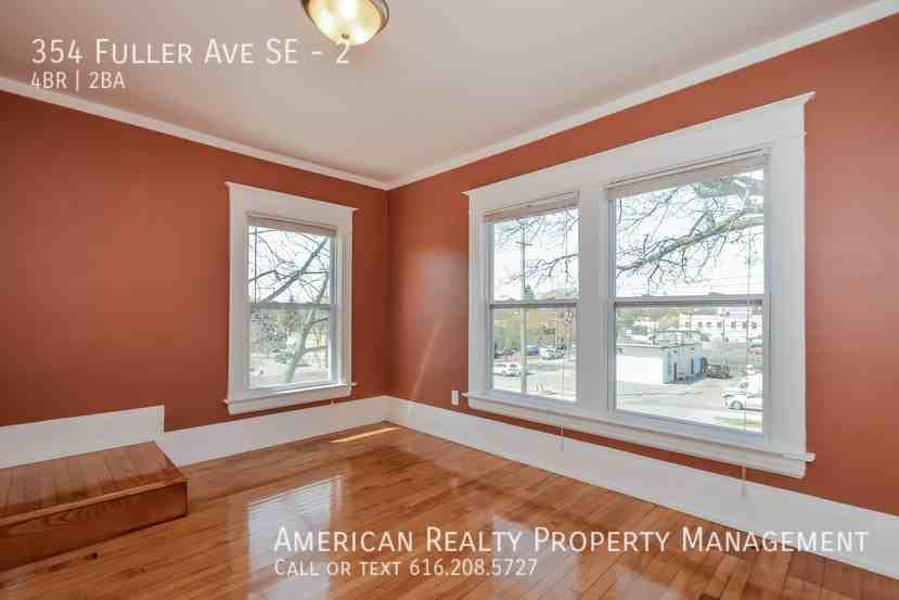 354 Fuller Avenue Southeast #2 - Photo 7 of 19