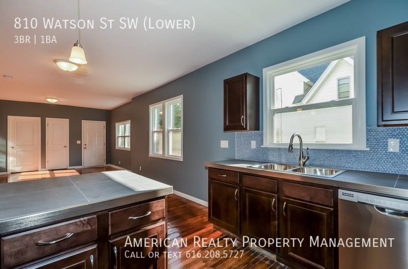 810 Watson St Sw - Photo 4 of 16