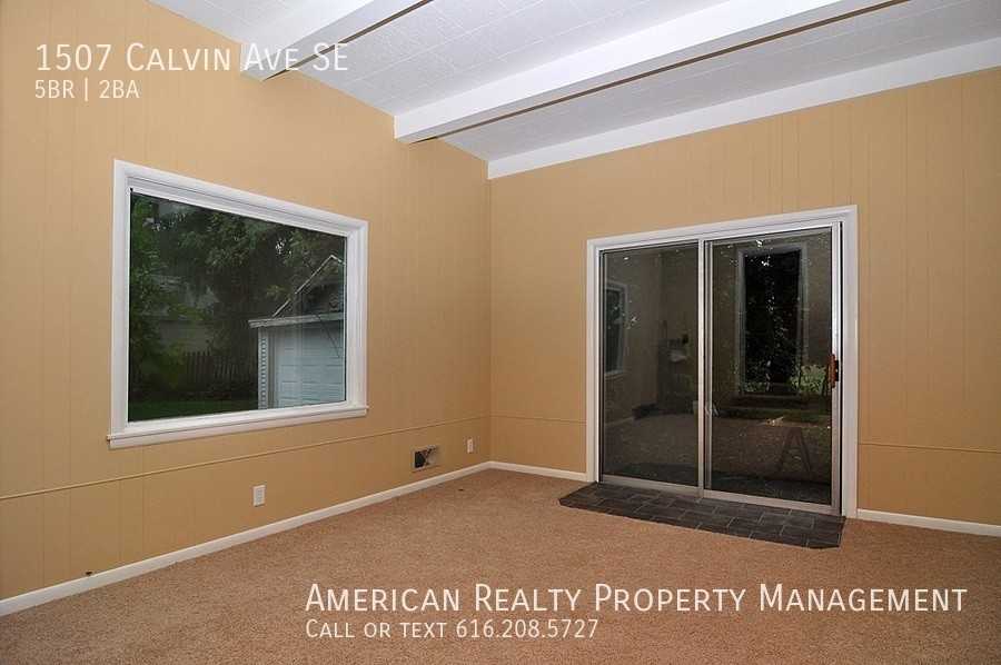 1507 Calvin Ave Se - Photo 5 of 19