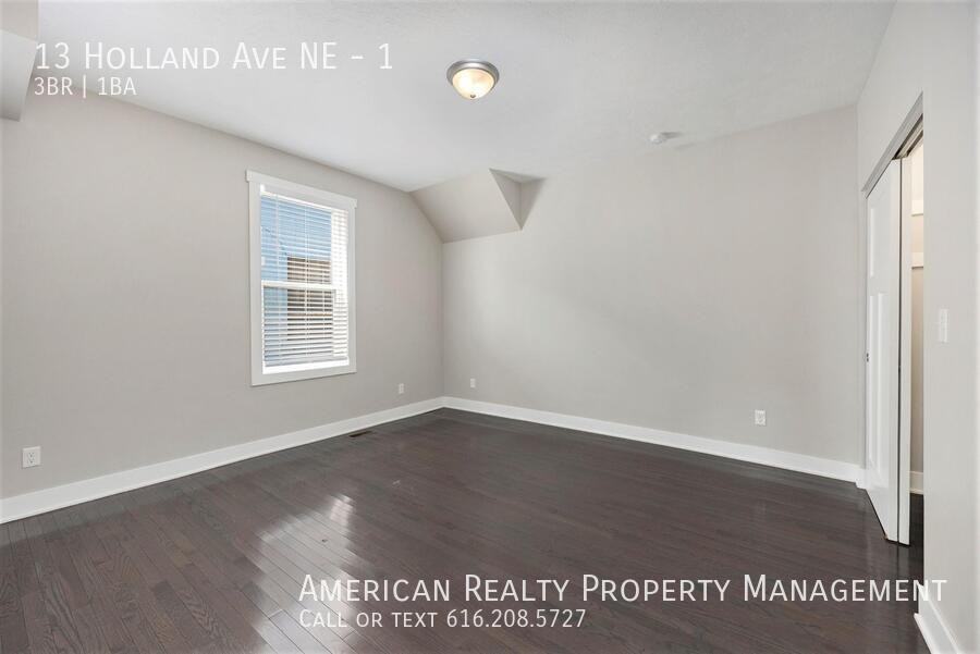 13 Holland Ave Ne #1 - Photo 7 of 13