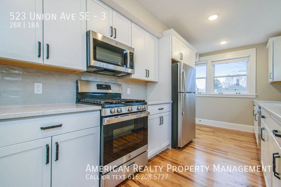 523 Union Ave Se #3 - Photo 4 of 28