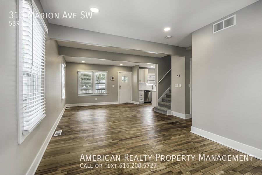 313 Marion Ave Sw - Photo 7 of 21