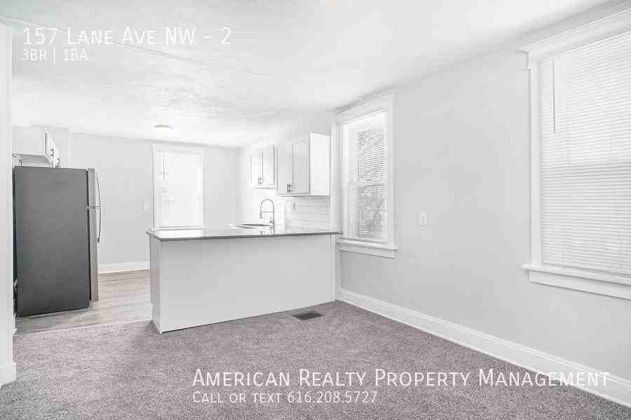 157 Lane Ave Nw #2 - Photo 6 of 14