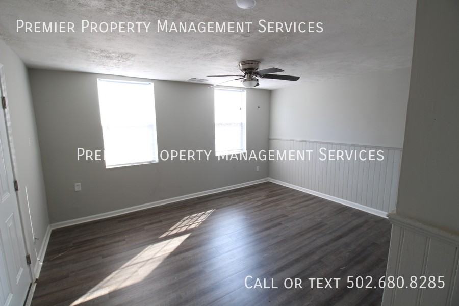 210 Ardella Ct - Photo 2 of 12