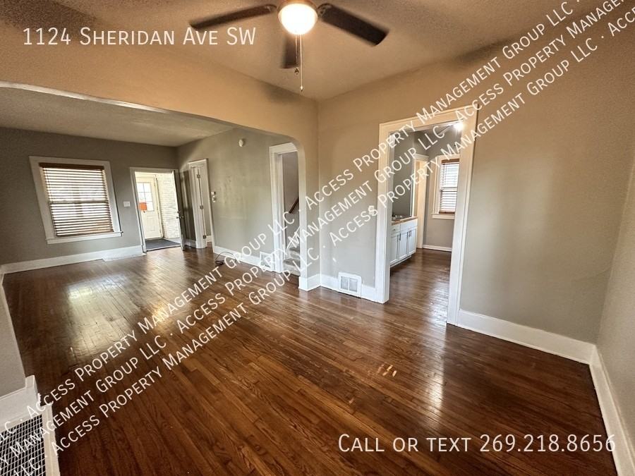 1124 Sheridan Ave Sw - Photo 2 of 28