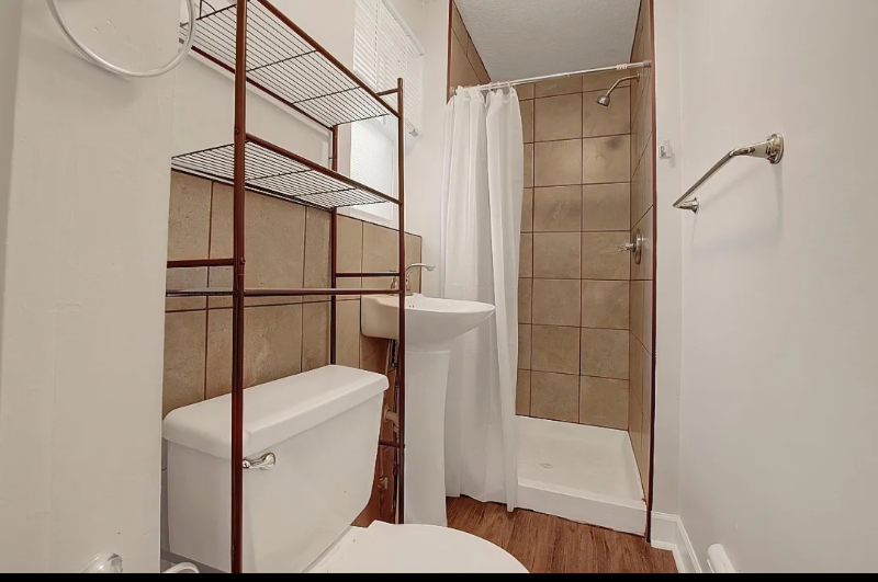 47 West Cook Avenue #1 - Photo 3 of 7