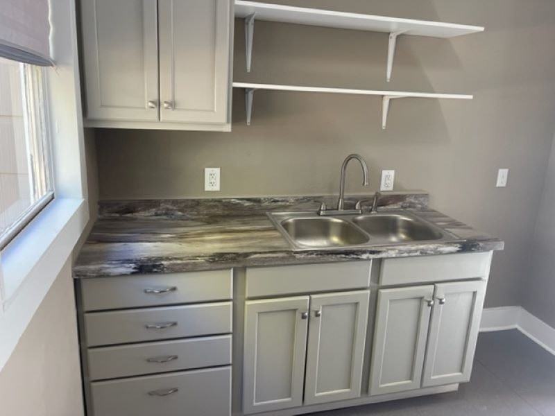 1119 Beverly Street - Photo 2 of 16