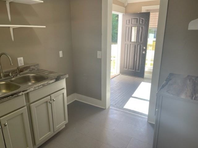 1119 Beverly Street - Photo 3 of 16