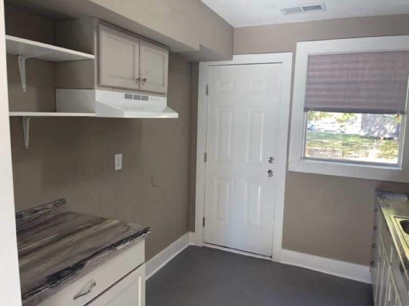 1119 Beverly Street - Photo 4 of 16
