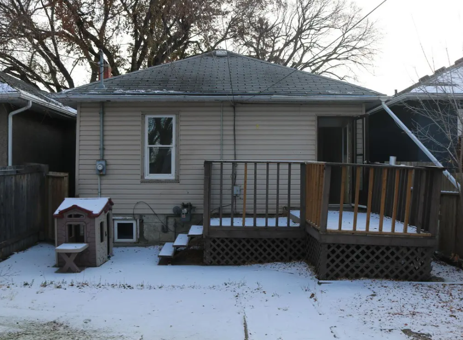 824 College Ave #1 - Photo 6 of 6