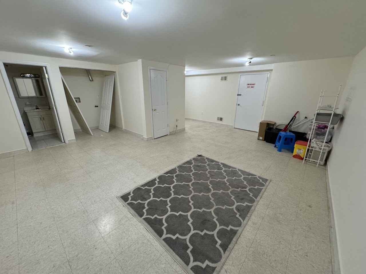 1151 66th St - Photo 3 of 13