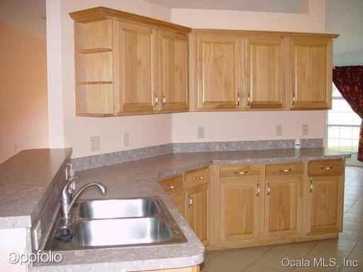 21075 NW 13th St - Photo 3 of 12