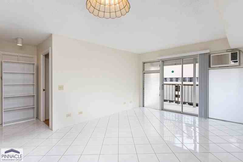 2465 Kuhio Ave - Photo 4 of 10