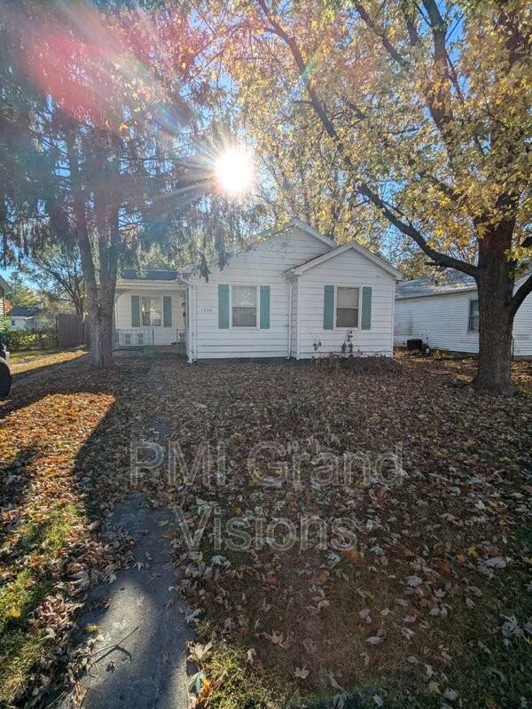 1328 S 6th St - Photo 2 of 24