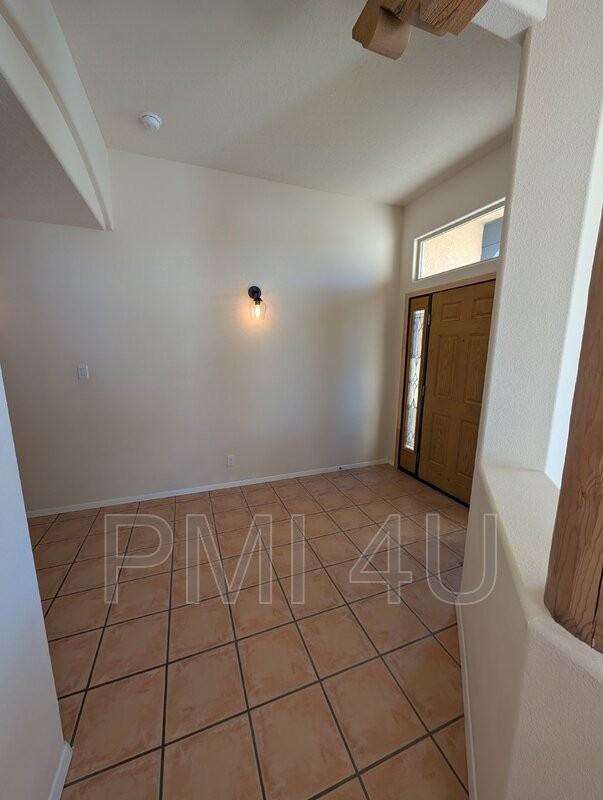 12612 Carmel Ct Ne - Photo 6 of 42