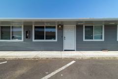 932 Ne 86th St - Photo 1 of 1