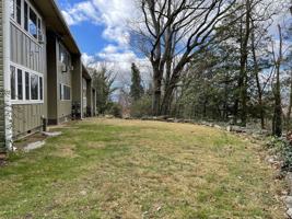 featured image of 25 Howland Rd