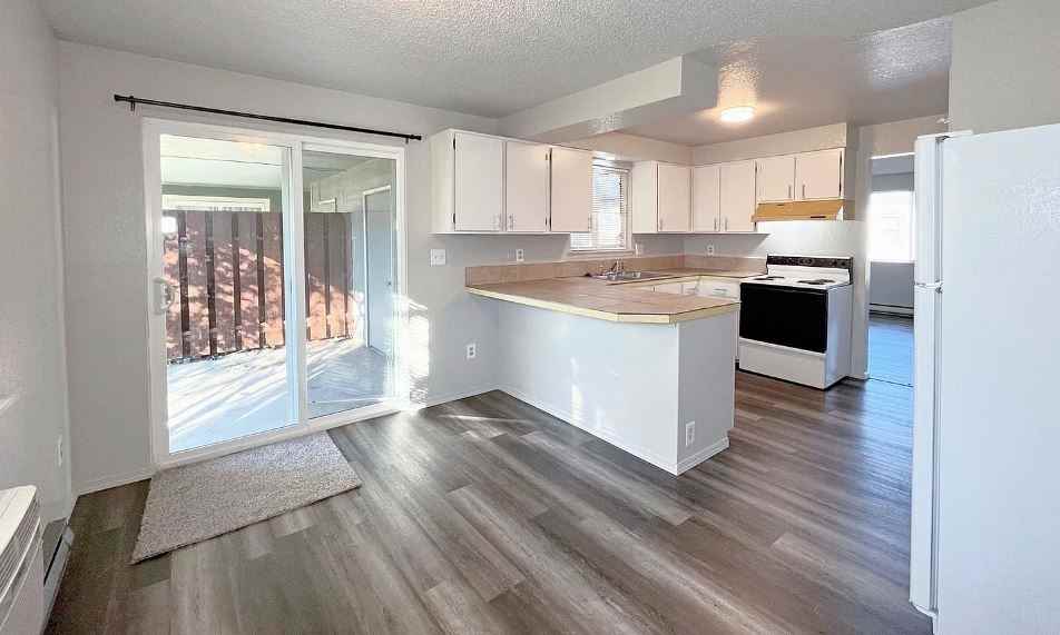 3114 W Cherry Ln - Photo 5 of 5