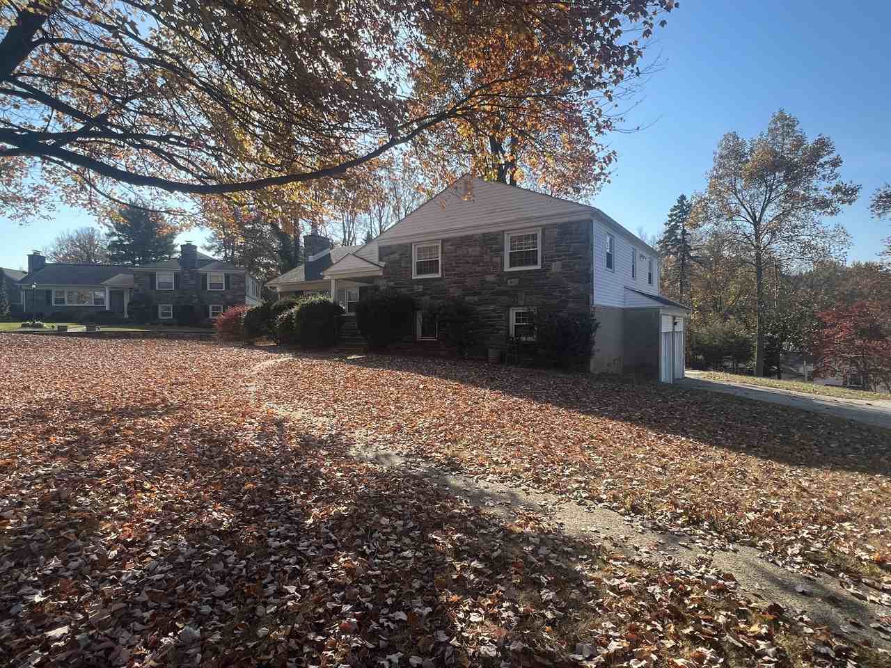 2740 Stony Creek Rd - Photo 3 of 39