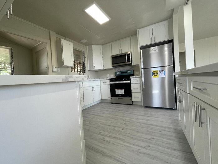 1615D 10th Ave - Photo 2 of 5