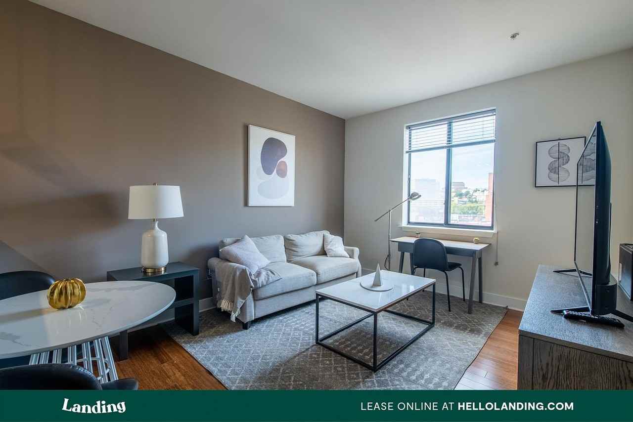 1820 East Broad Street - Photo 2 of 50