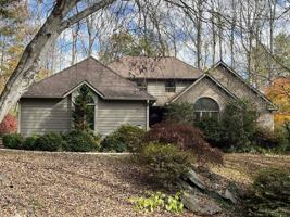 featured image of 115 White Water Dr