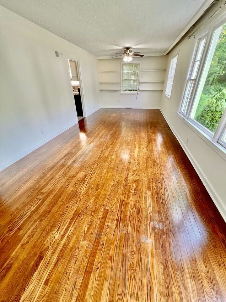 2200 Albion St - Photo 3 of 20